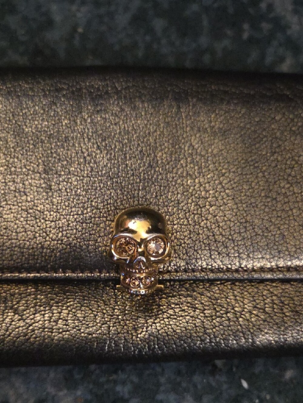 Alexander McQueen Continental Metallic Gold Leather Skull-Accent Women's Wallet - Picture 2 of 4